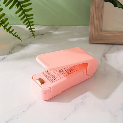 Food Vacuum Sealer: Portable Food Package Sealer