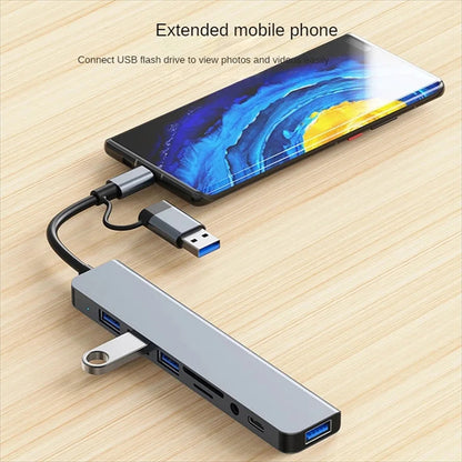 USB Splitter C Hub 8-in-1: MacBook USB Splitter & Card Reader
